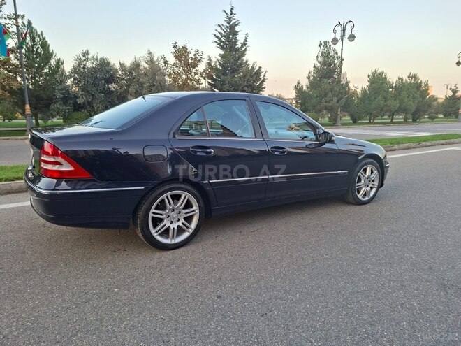 Mercedes C 230 2006, 131,200 km - 2.5 l - Bakı