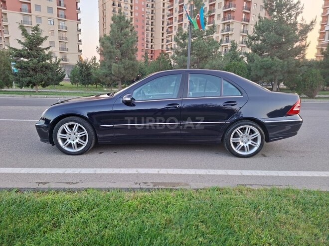 Mercedes C 230 2006, 131,200 km - 2.5 l - Bakı