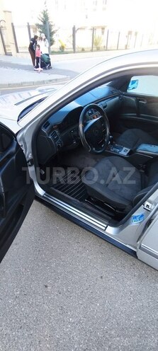 Mercedes E 230 1996, 350,000 km - 2.3 l - Bakı