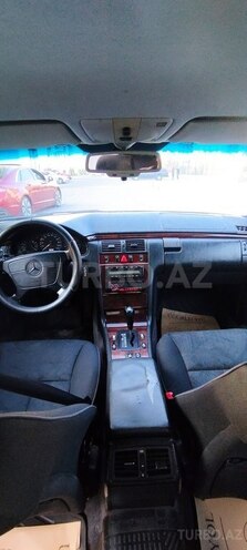 Mercedes E 230 1996, 350,000 km - 2.3 l - Bakı