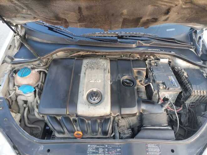 Volkswagen Jetta 2005, 368,200 km - 2.5 l - Bakı