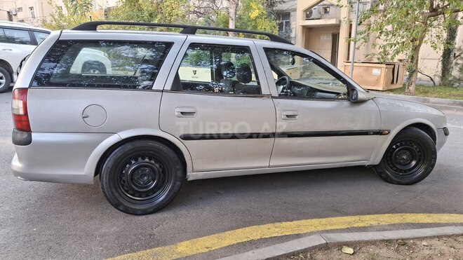 Opel Vectra 1998, 480,000 km - 2.0 l - Bakı