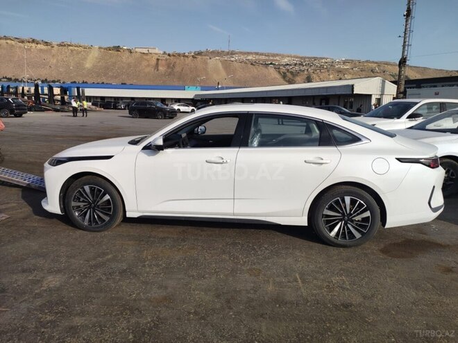 Changan Qiyuan A05 2025, 0 km - 1.5 l - Bakı