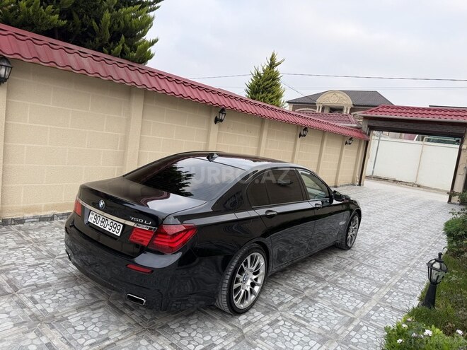 BMW 750 2011, 250,000 km - 4.4 l - Bakı