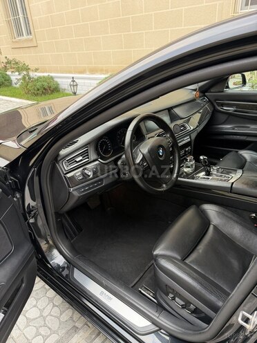 BMW 750 2011, 250,000 km - 4.4 l - Bakı