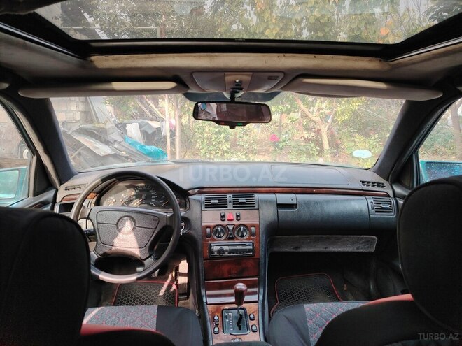 Mercedes E 230 1996, 635,000 km - 2.3 l - Gəncə