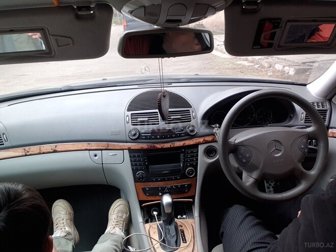 Mercedes E 320 2002, 321,022 km - 3.2 l - Goranboy