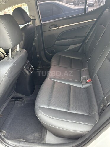 Hyundai Avante 2016, 177,000 km - 1.6 l - Bakı