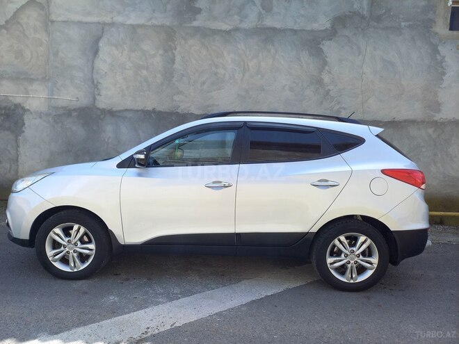 Hyundai ix35 2011, 185,000 km - 2.0 л - Oğuz