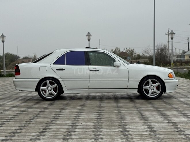 Mercedes C 230 1999, 236,000 km - 2.3 л - Saatlı