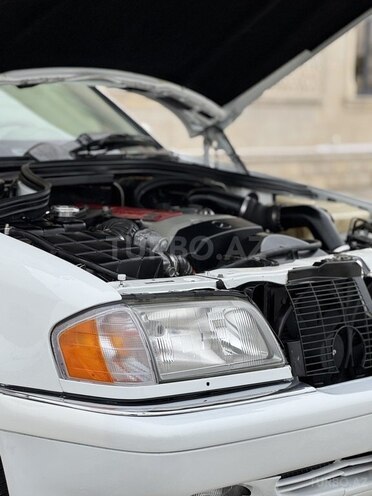 Mercedes C 230 1999, 236,000 km - 2.3 л - Saatlı