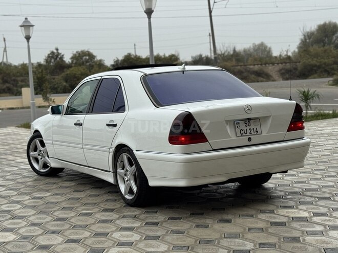 Mercedes C 230 1999, 236,000 km - 2.3 л - Saatlı