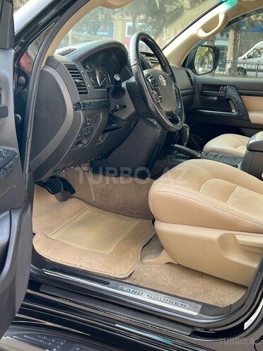Toyota Land Cruiser 2010, 200,000 km - 4.0 l - Bakı