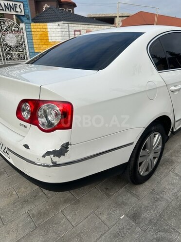 Volkswagen Passat 2009, 257,000 km - 2.0 l - Bakı