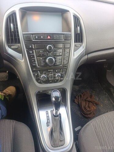 Opel Astra 2012, 183,359 km - 1.4 l - Bakı