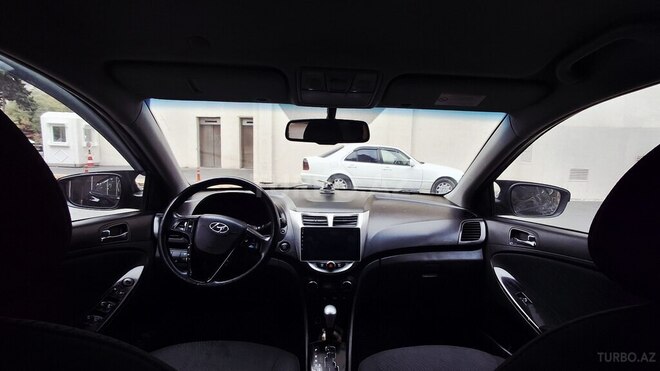 Hyundai Accent 2013, 230,000 km - 1.6 l - Bakı