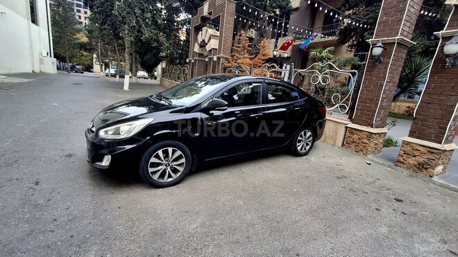 Hyundai Accent 2013, 230,000 km - 1.6 l - Bakı
