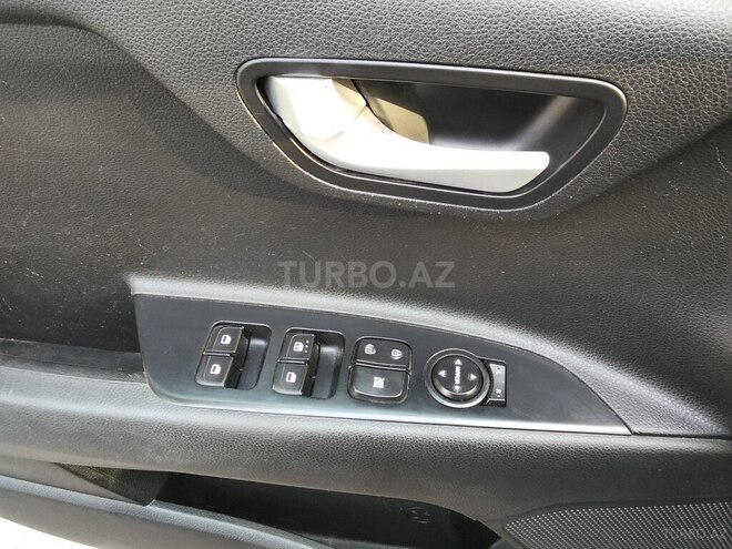 Kia Rio 2018, 221,446 km - 1.6 l - Bakı