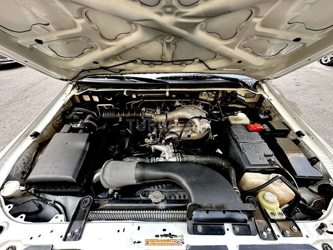 Mitsubishi Pajero 2008, 215,255 km - 3.0 l - Bakı