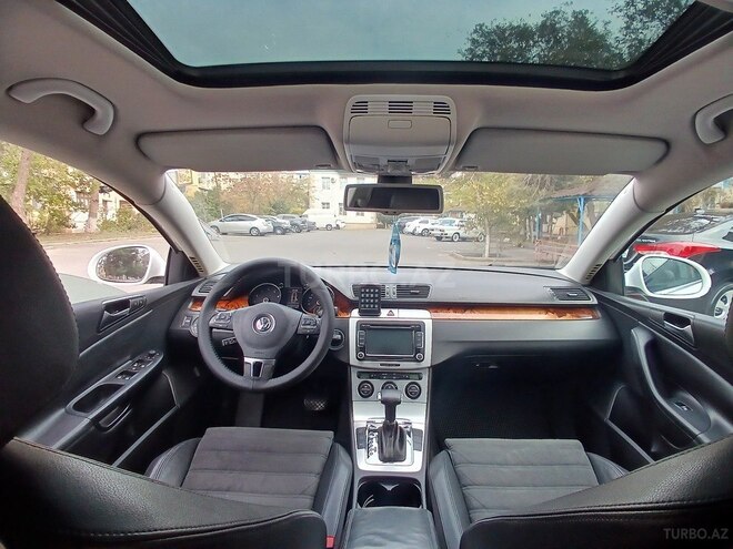 Volkswagen Passat 2009, 252,036 km - 2.0 л - Bakı