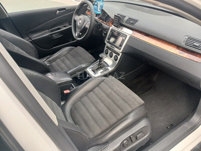 Volkswagen Passat 2009, 252,036 km - 2.0 л - Bakı