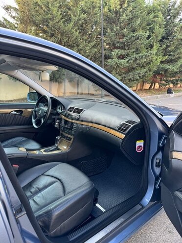 Mercedes E 220 2007, 200,000 km - 2.2 l - Bakı