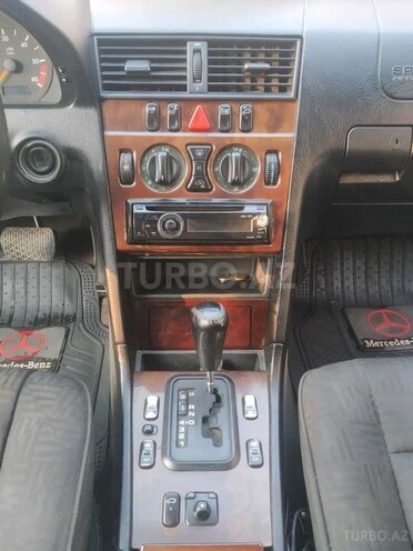 Mercedes C 220 d 1998, 327,000 km - 2.2 l - Mingəçevir
