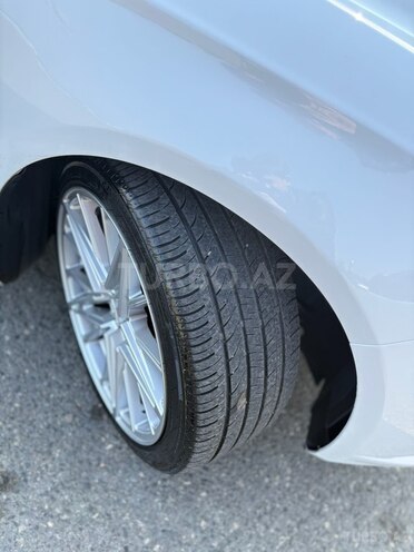 Ford Fusion (North America) 2013, 228,000 km - 2.5 l - Sumqayıt