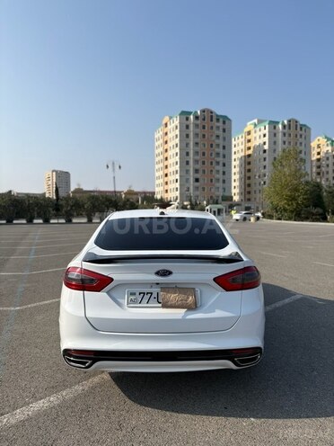 Ford Fusion (North America) 2013, 228,000 km - 2.5 l - Sumqayıt