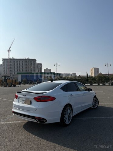 Ford Fusion (North America) 2013, 228,000 km - 2.5 l - Sumqayıt