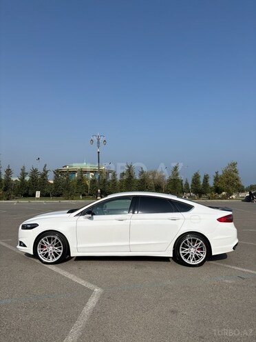 Ford Fusion (North America) 2013, 228,000 km - 2.5 l - Sumqayıt