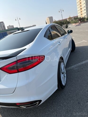 Ford Fusion (North America) 2013, 228,000 km - 2.5 l - Sumqayıt