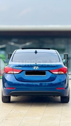 Hyundai Elantra 2015, 209,215 km - 1.8 л - Bakı
