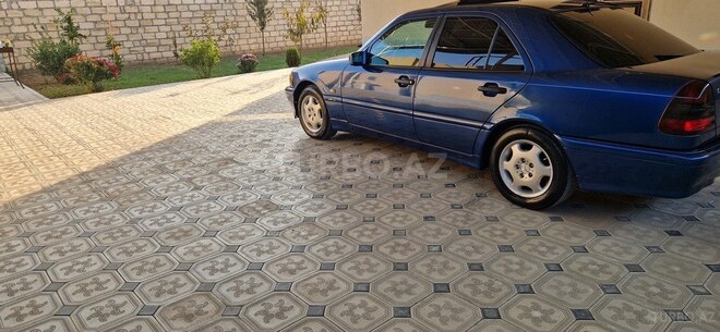 Mercedes C 180 2000, 350,000 km - 1.8 л - Ağdaş