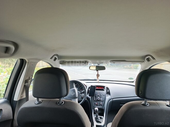 Opel Astra 2011, 300,103 km - 1.3 l - Şirvan