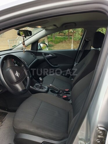 Opel Astra 2011, 300,103 km - 1.3 l - Şirvan