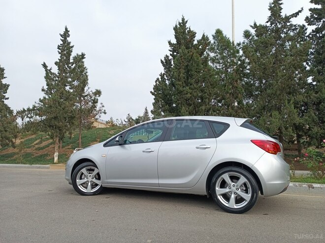 Opel Astra 2011, 300,103 km - 1.3 l - Şirvan