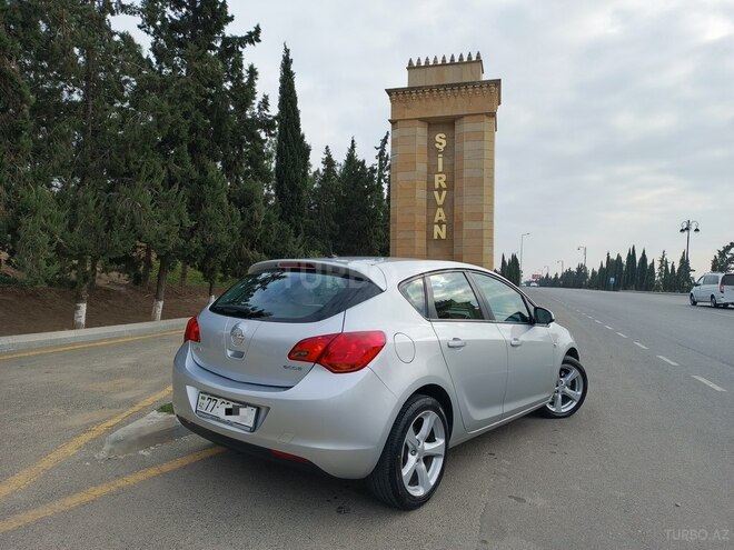 Opel Astra 2011, 300,103 km - 1.3 l - Şirvan