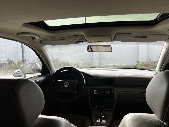 Volkswagen Passat 2004, 245,000 km - 1.8 l - Xaçmaz