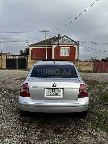 Volkswagen Passat 2004, 245,000 km - 1.8 l - Xaçmaz