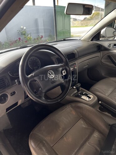 Volkswagen Passat 2004, 245,000 km - 1.8 l - Xaçmaz