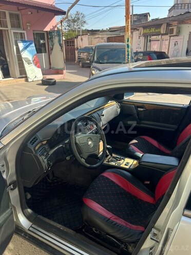 Mercedes E 290 1999, 217,500 km - 2.9 l - Bakı