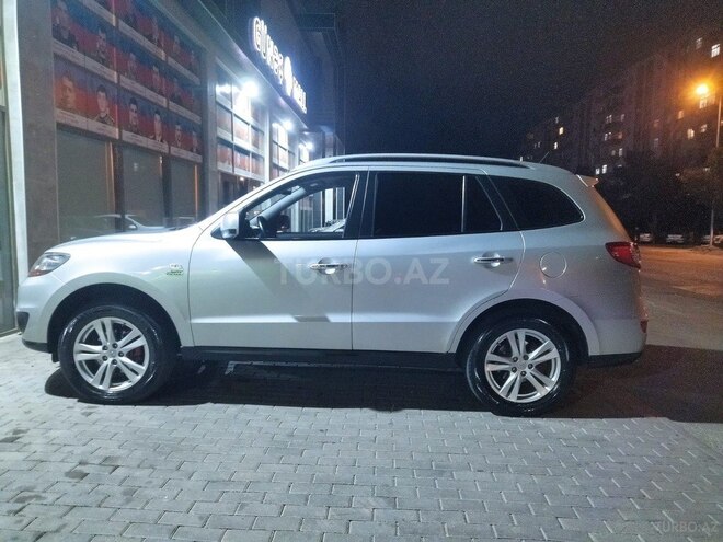 Hyundai Santa Fe 2010, 198,900 km - 2.0 l - Bakı