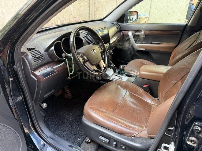 Kia Sorento 2012, 320,000 km - 2.4 л - Bakı