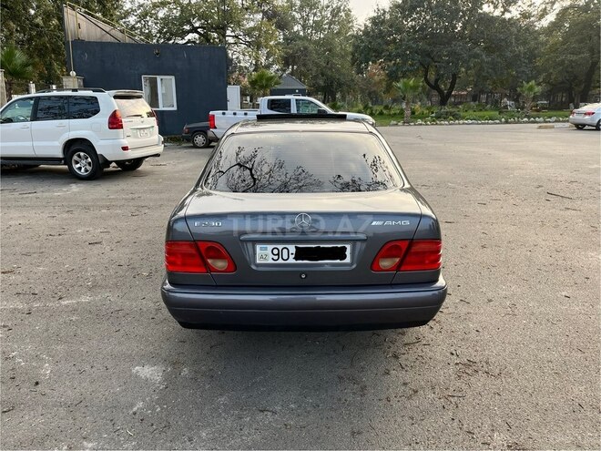 Mercedes E 230 1997, 380,000 km - 2.3 l - Masallı