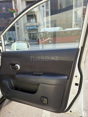 Nissan Tiida 2008, 221,327 km - 1.6 л - Bakı
