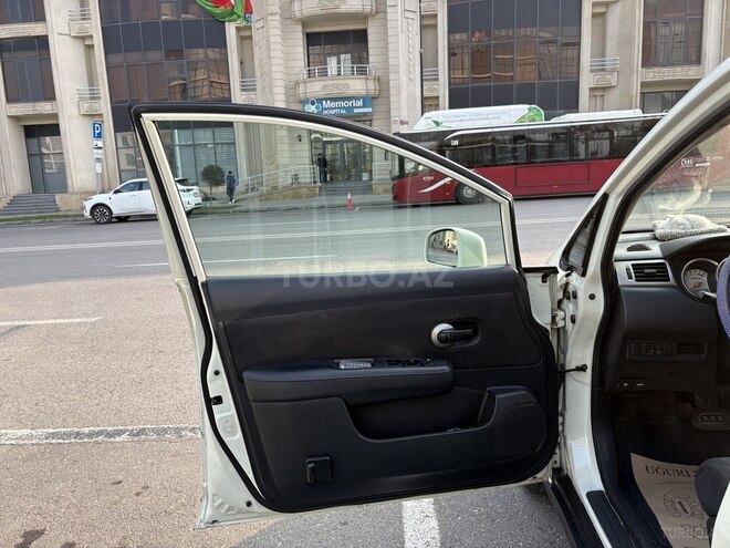 Nissan Tiida 2008, 221,327 km - 1.6 л - Bakı