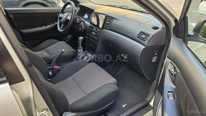 Toyota Corolla 2006, 235,000 km - 1.4 l - Bakı