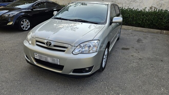 Toyota Corolla 2006, 235,000 km - 1.4 l - Bakı