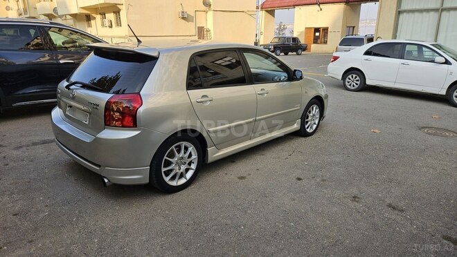 Toyota Corolla 2006, 235,000 km - 1.4 l - Bakı